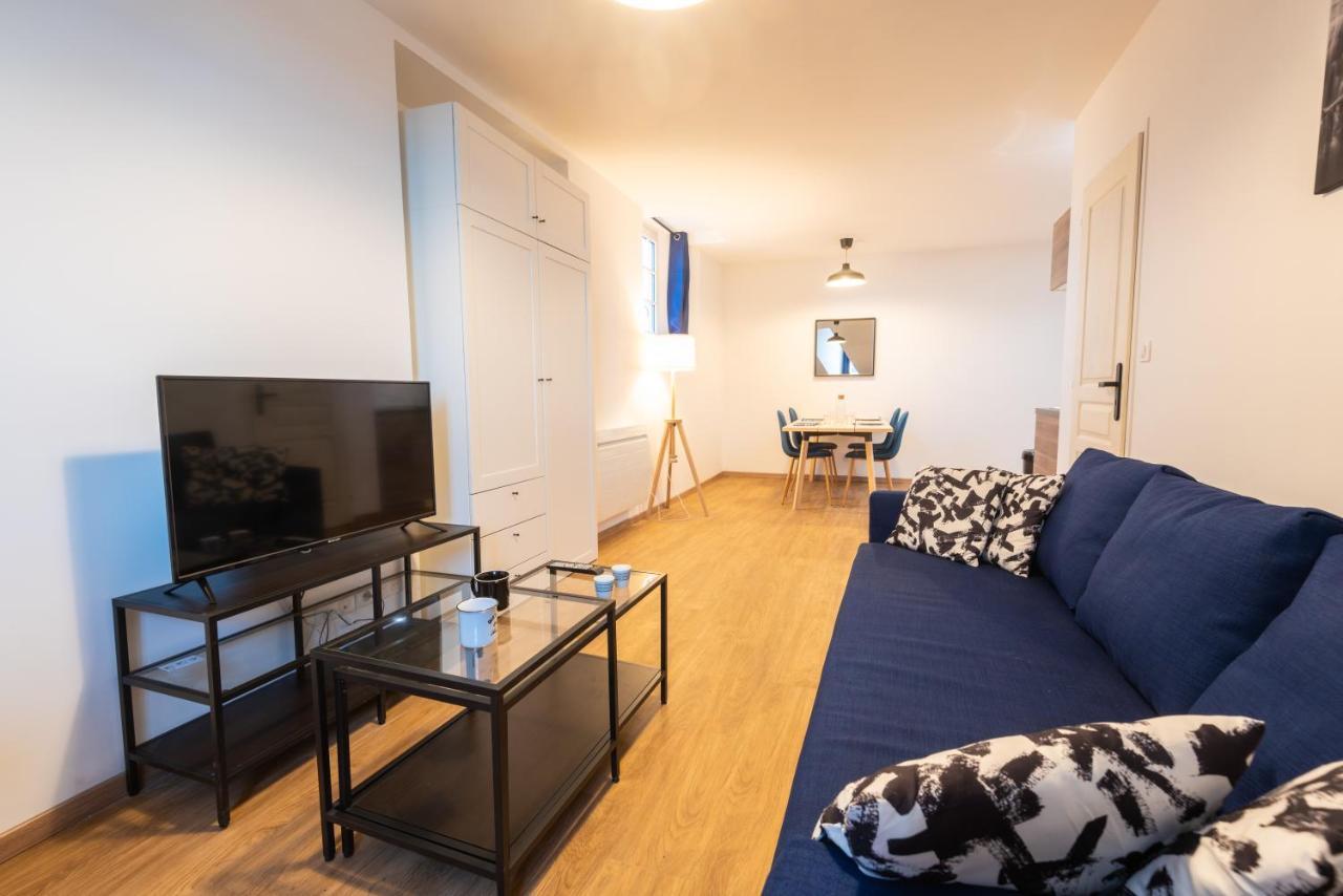 Appartement Coeur De Ville - Au Calme - Wifi - Four, Lave-Seche Linge โป ภายนอก รูปภาพ